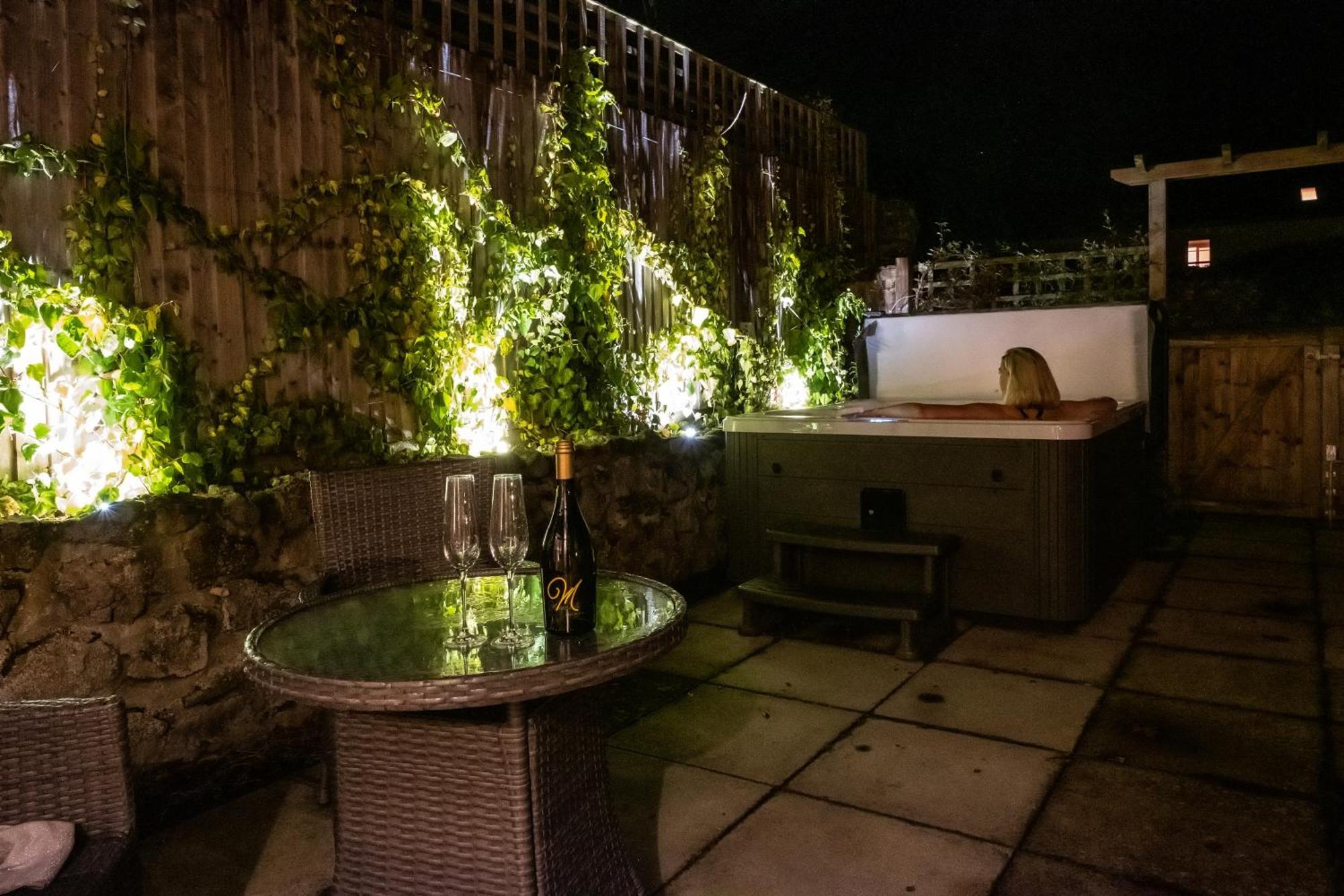 Luxury Couple'S Retreat With Hot Tub At Lindores Newburgh  Exteriör bild